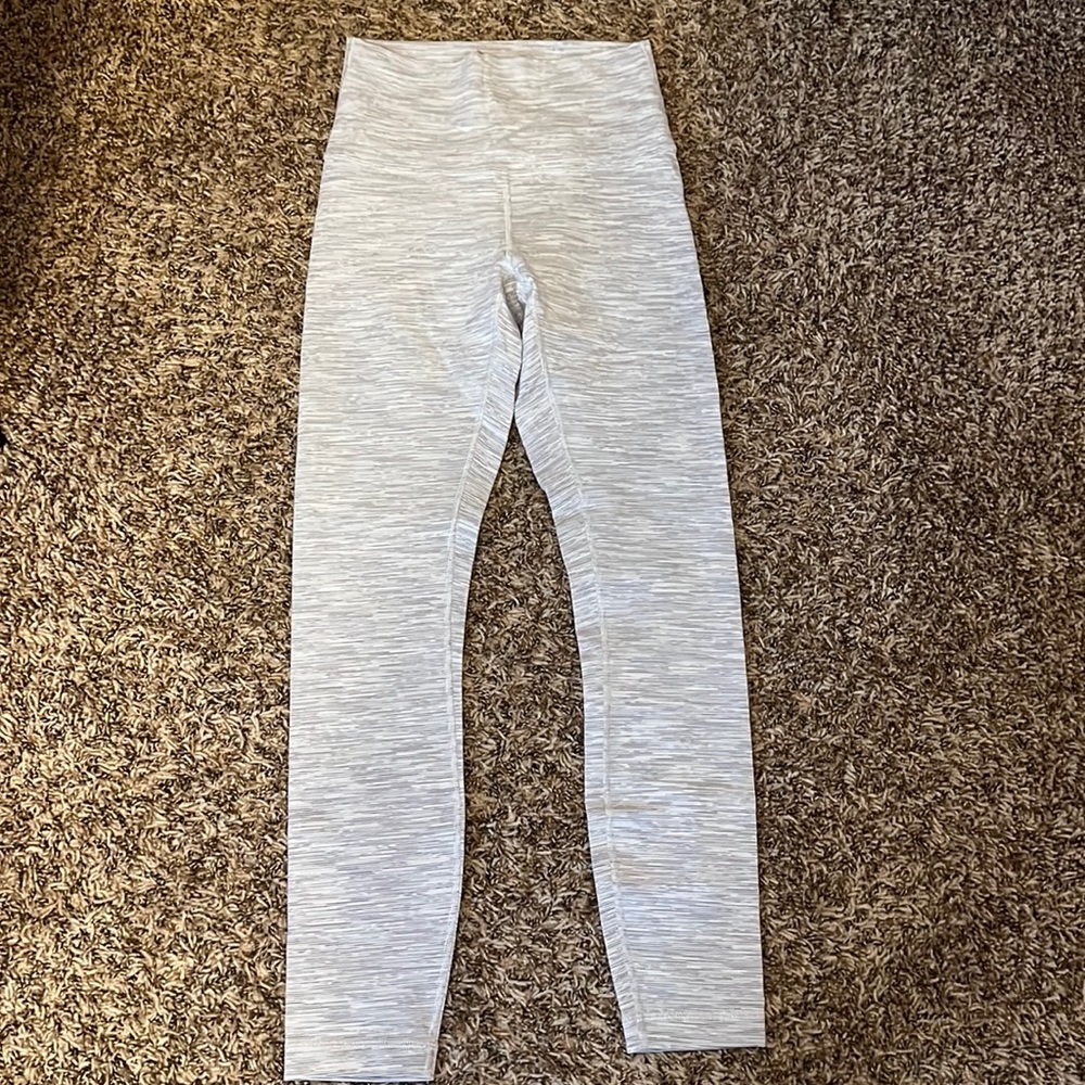 Used Lululemon Leggings size 4
